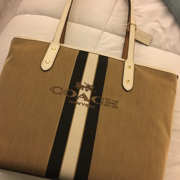 New bag I don’t like. - Picture 1 of 5